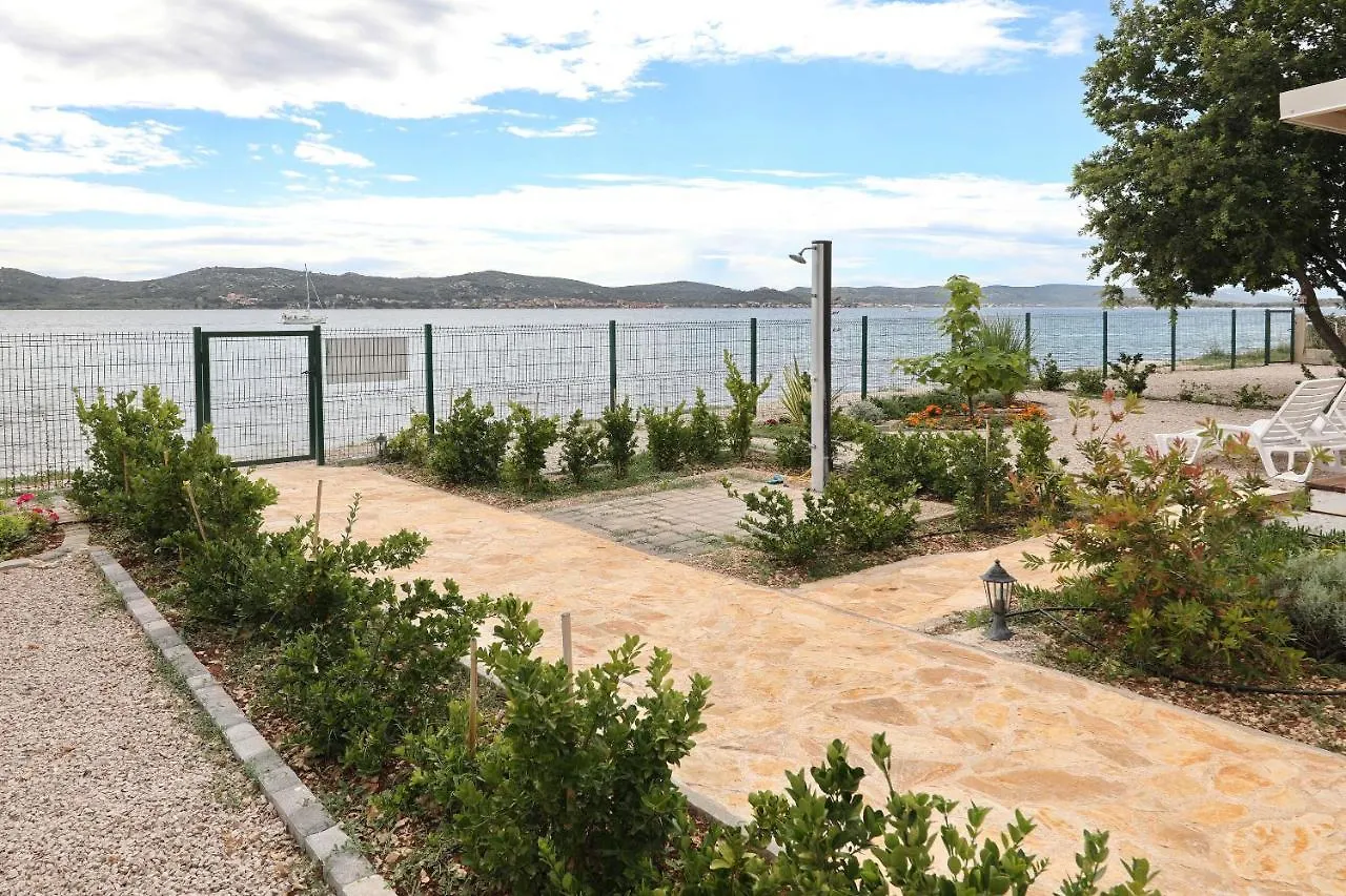 Mobile Home Frangipani 3 Biograd Na Moru Holiday home